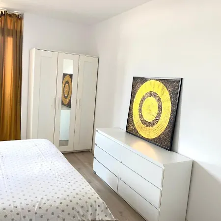 Golden Penthouse Rebreanu Apartment